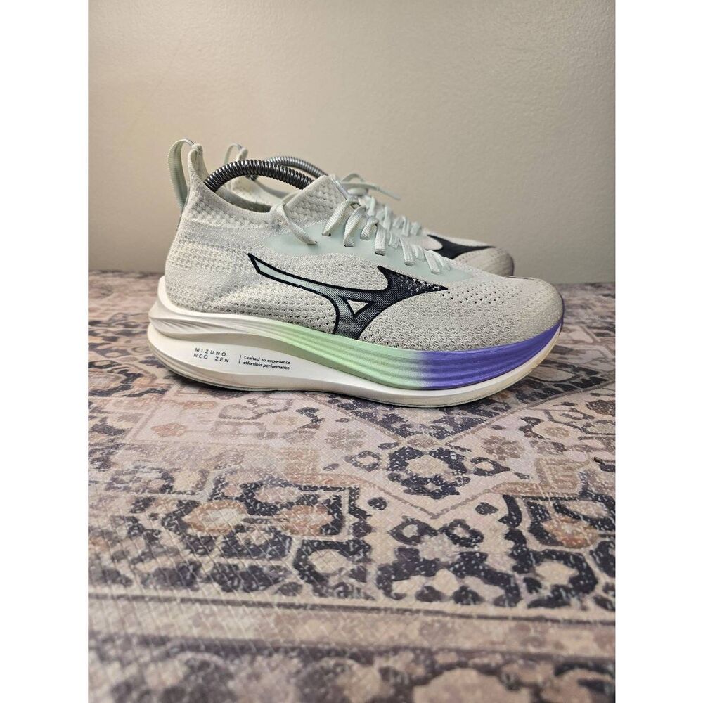 Mizuno Neo Zen Women's Running Shoes Size 9